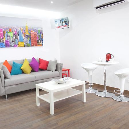 Color Suites Alicante Exterior photo