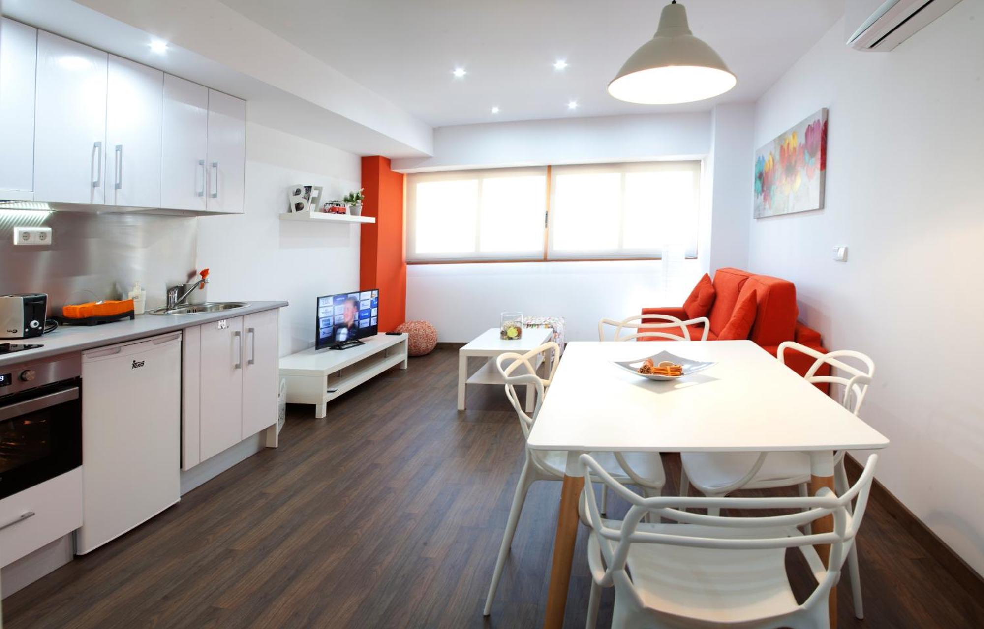 Color Suites Alicante Room photo