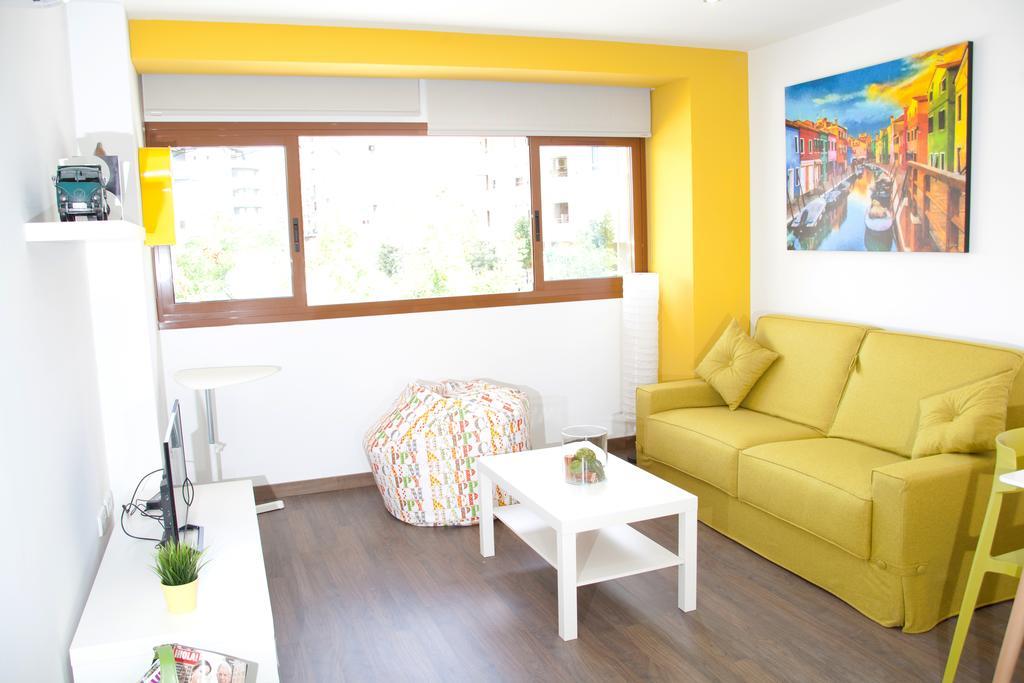 Color Suites Alicante Room photo