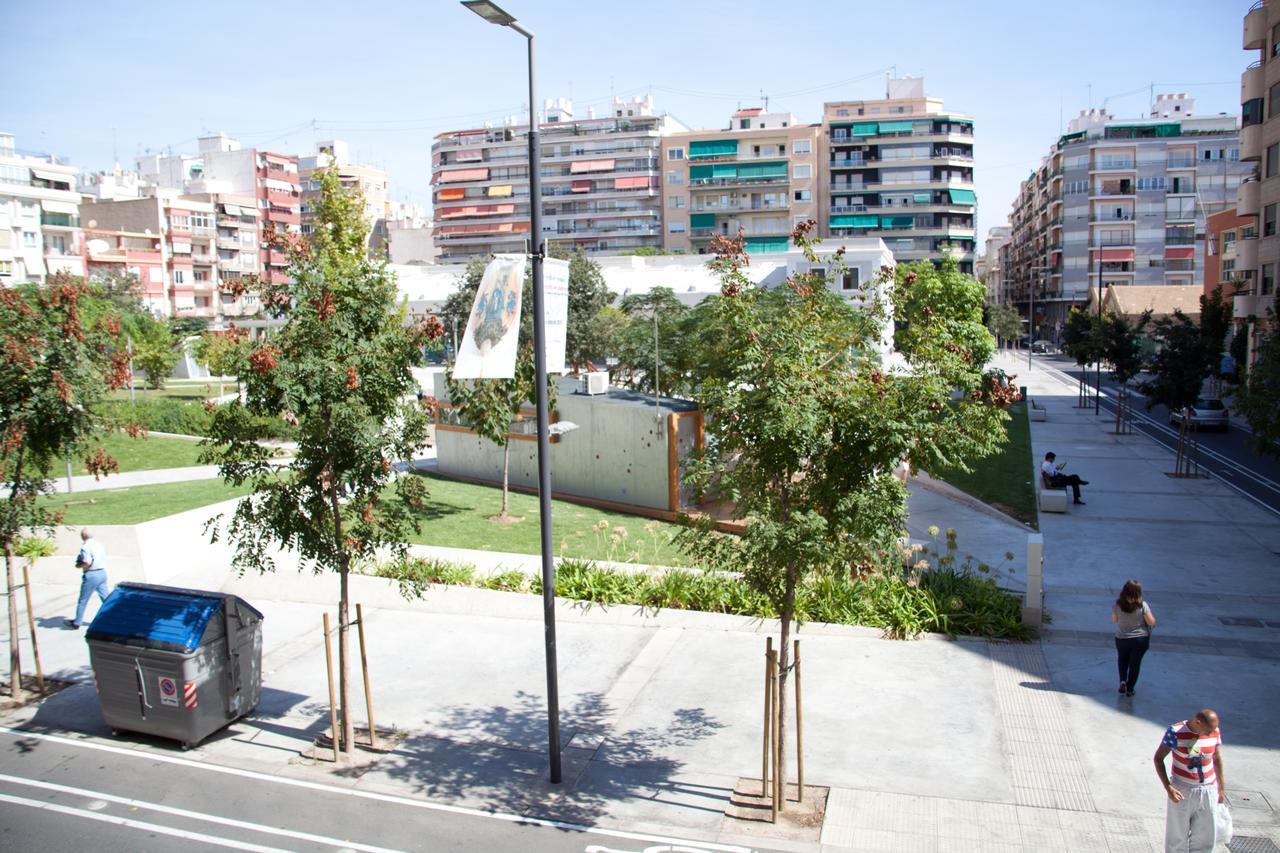 Color Suites Alicante Room photo