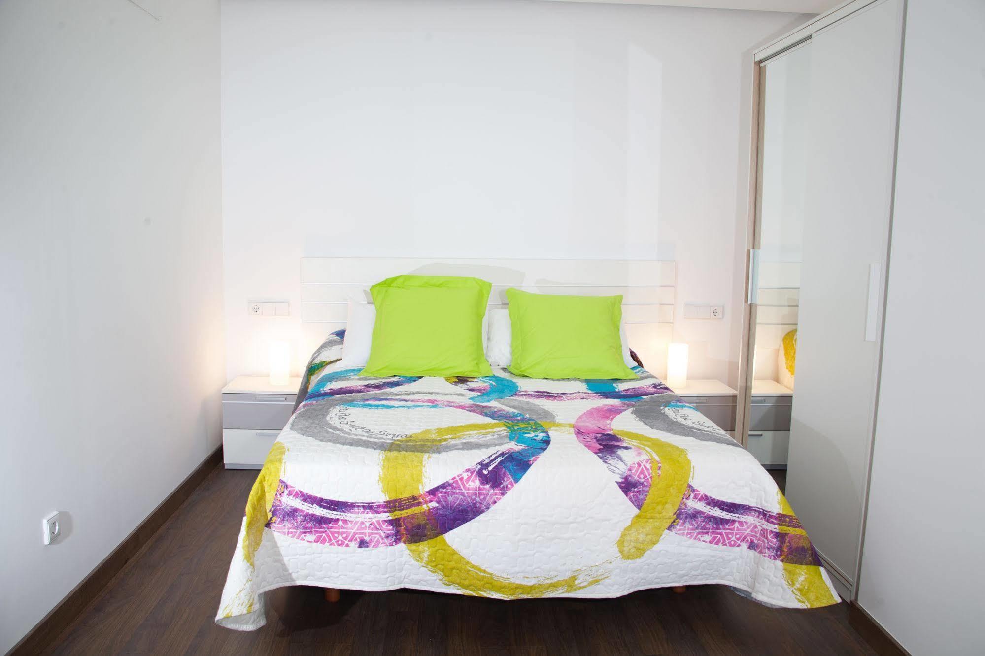 Color Suites Alicante Exterior photo