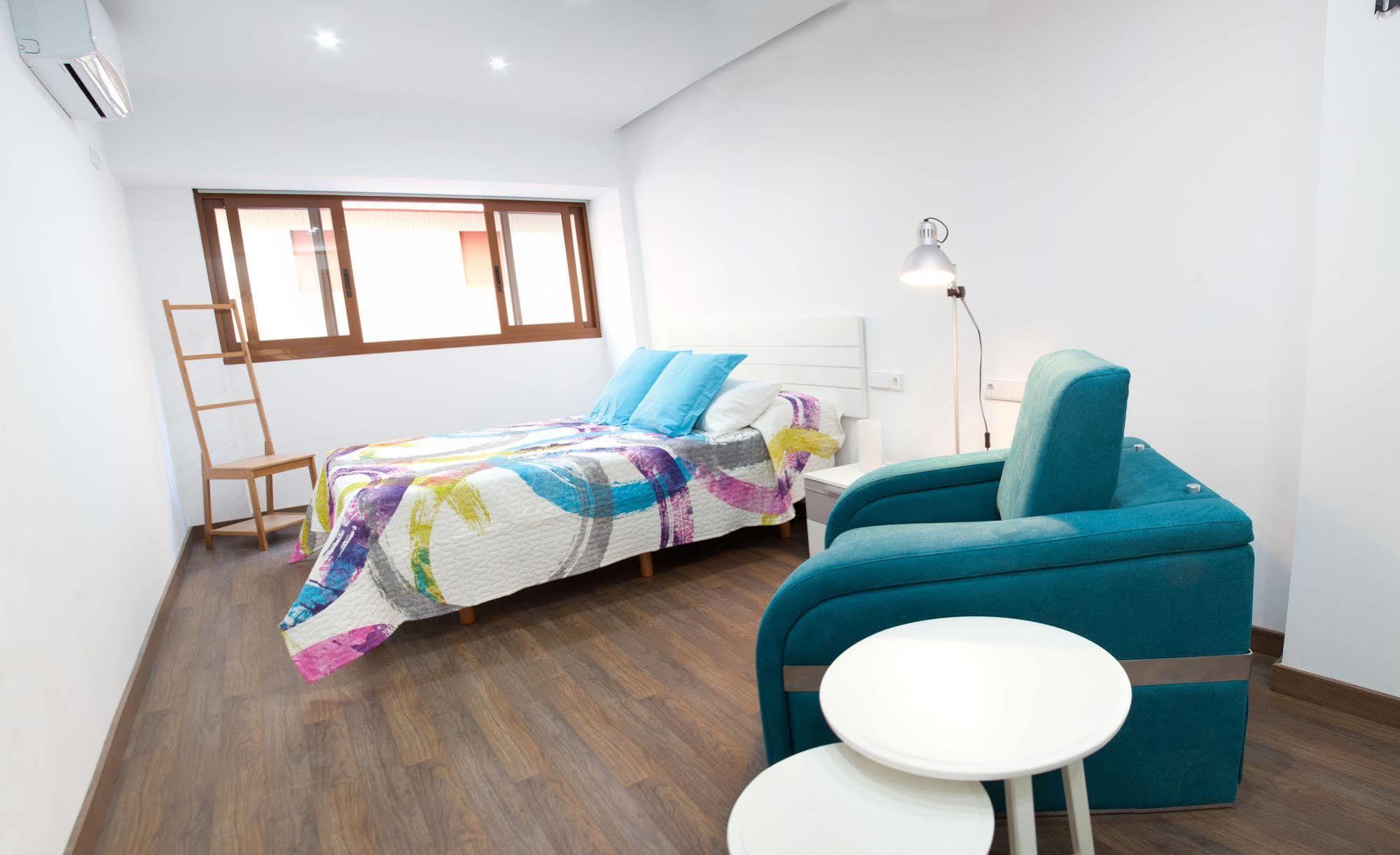 Color Suites Alicante Exterior photo