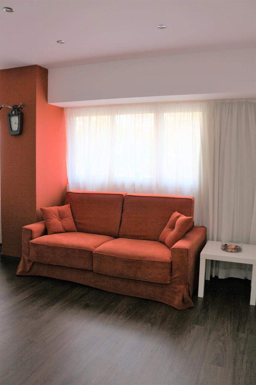 Color Suites Alicante Exterior photo